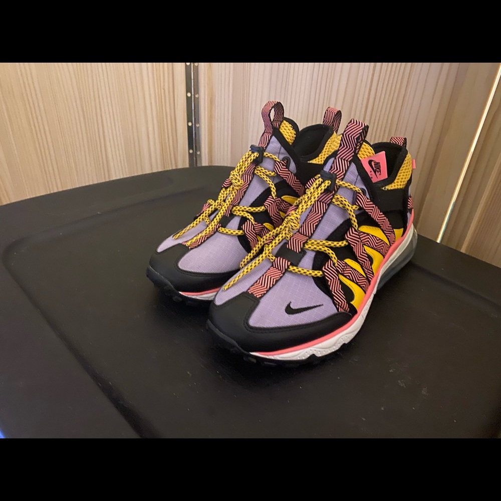 Nike Bowfin